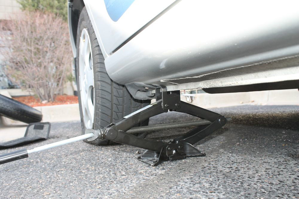 Probušena guma je verovatno najčešći problem sa kojim će se suočiti svaki vlasnik automobila